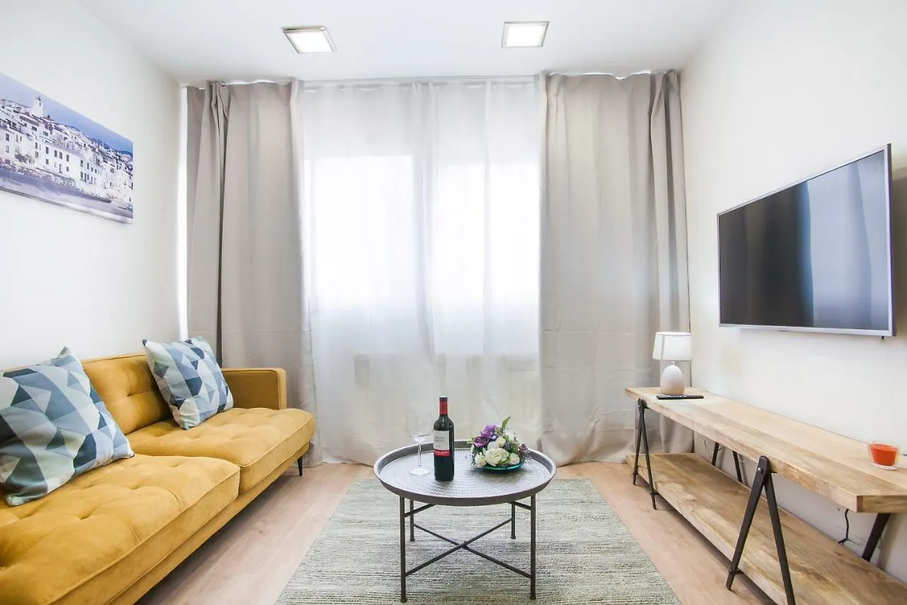 Tendency Apartments Forum 2 Sant Adria de Besos