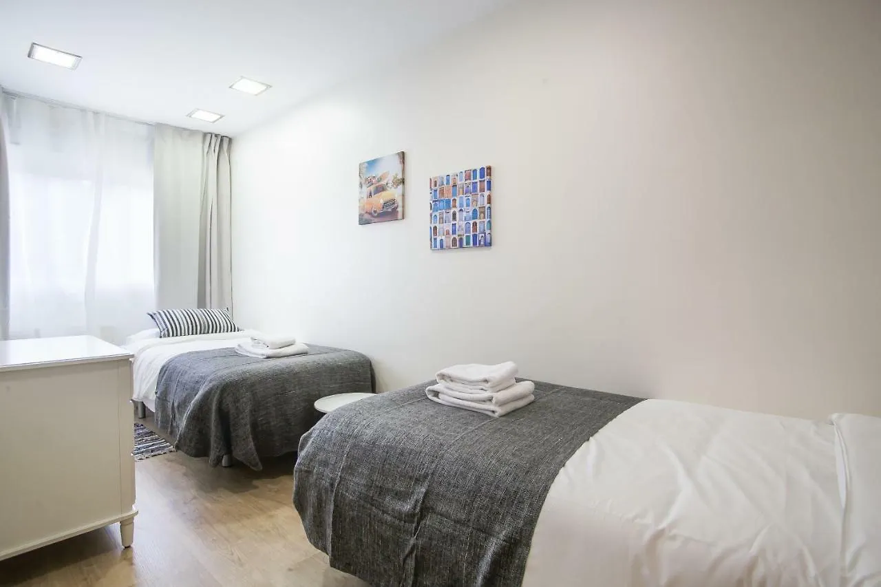 Tendency Apartments Forum 2 Sant Adria de Besos 0*,  Spain